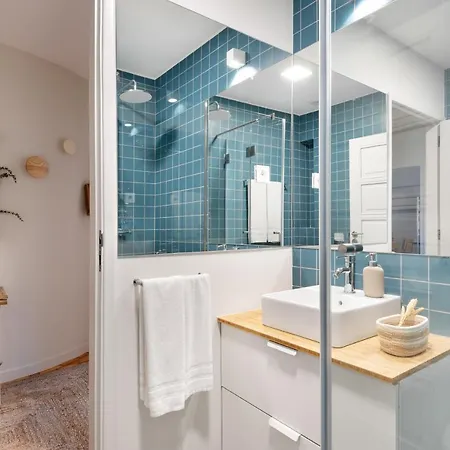Appartement Trendy And Modern 3br Family *