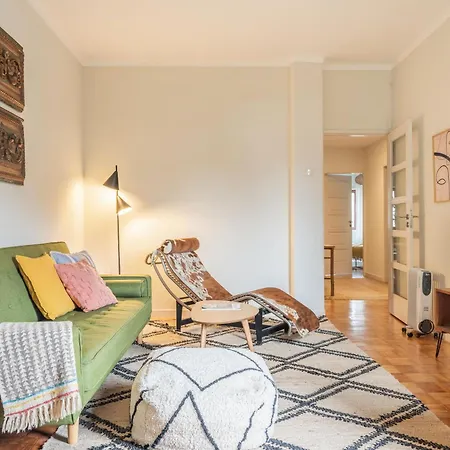 Trendy And Modern 3br Family פורטו