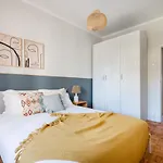 Trendy And Modern 3br Family *