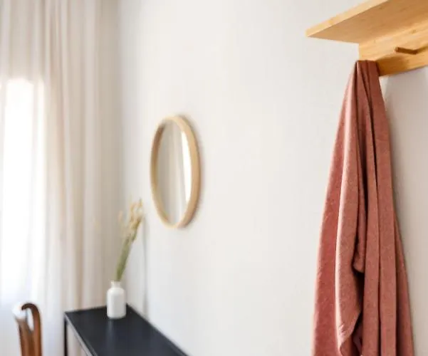 Trendy And Modern 3br Family Appartement *