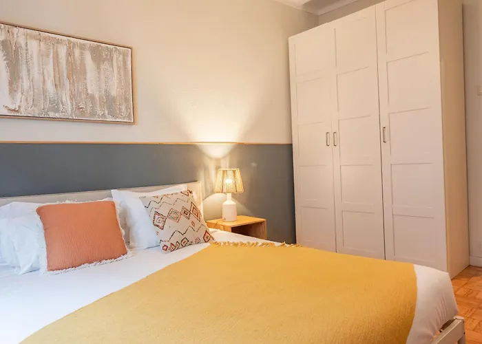 Trendy And Modern 3br Family Porto