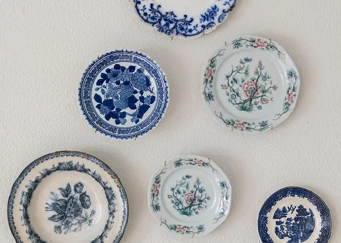 Trendy And Modern 3br Family